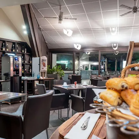 Le Cervolan Hotell
