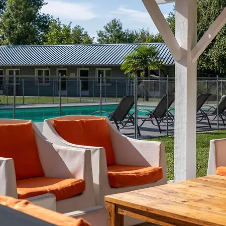 Le Cervolan Hotell