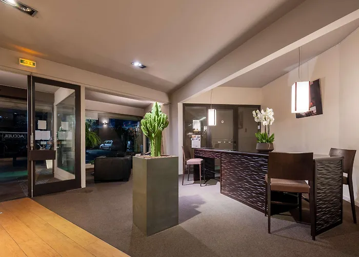 Hotel Le Cervolan 3*