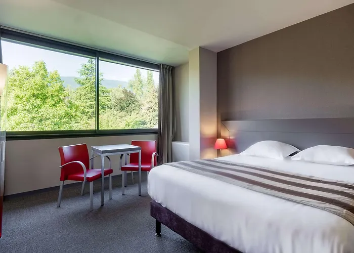 Hotel Le Cervolan Voglans